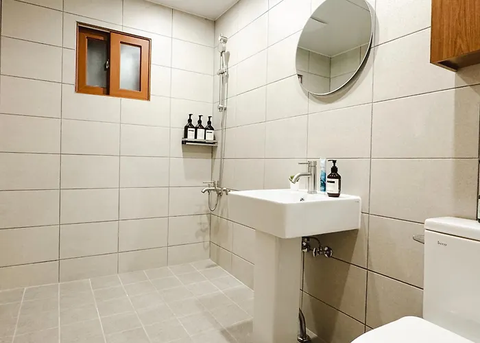 Yeonnam House Hongdae Apartment