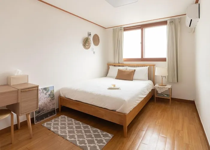 Yeonnam House Hongdae * Seul