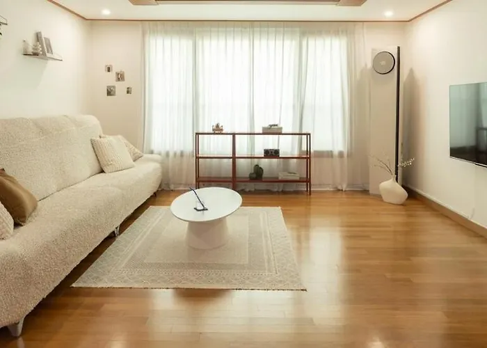 Yeonnam House Hongdae Apartment *